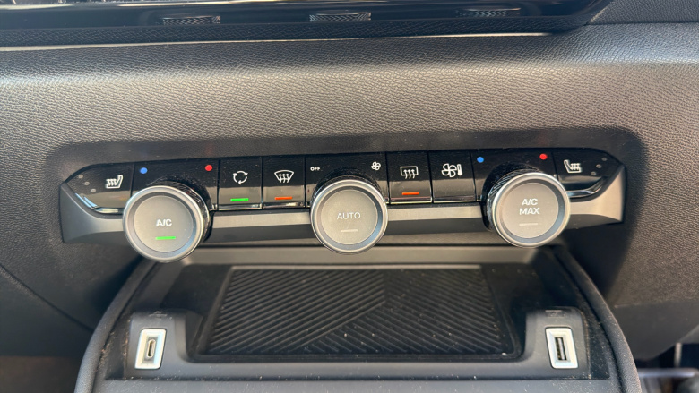 Citroen C4 100kW C-Series Edition 50kWh 5dr Auto Electric Hatchback